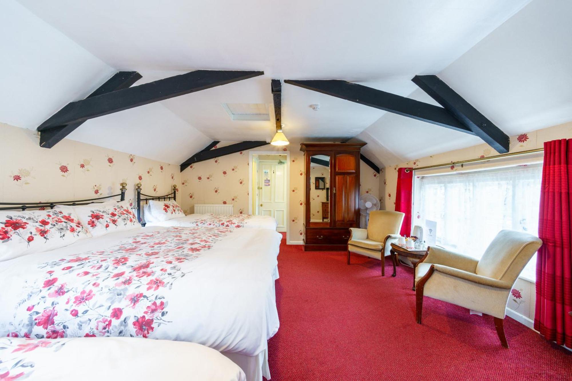 Yallands Farmhouse Тонтон Номер фото