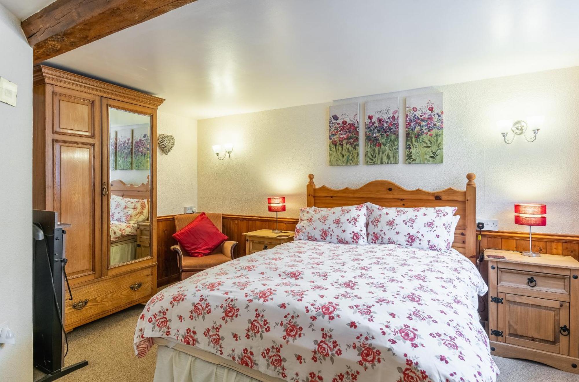 Yallands Farmhouse Тонтон Номер фото